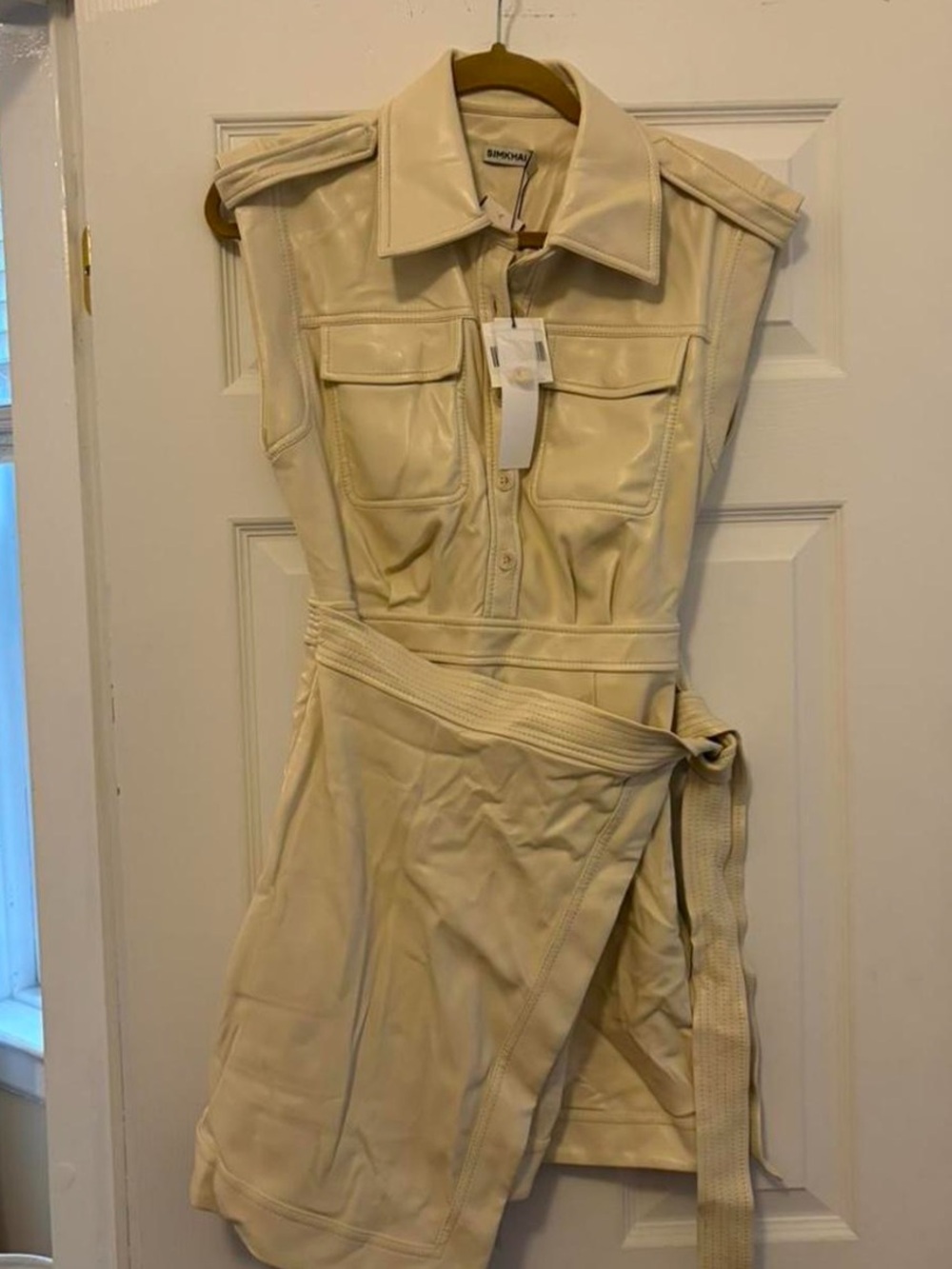 NWT SIMKHAI Lourdes Ceramic Lourdes Faux Leather Utility Dress - size 4 - Picture 6 of 8
